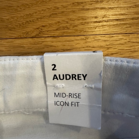 Women's White Tribal Jeans - Picture 5 of 10